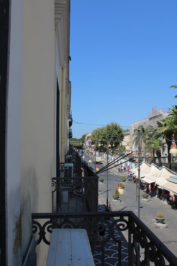 Hotel Santuario Pompei Bagian luar foto