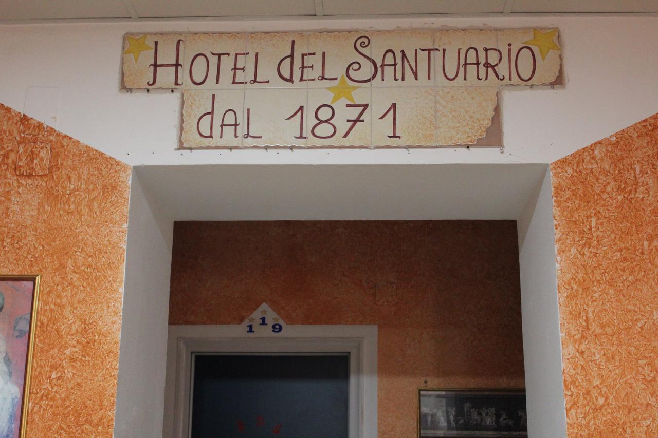 Hotel Santuario Pompei Bagian luar foto